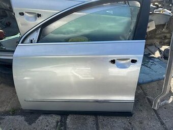 Volkswagen Passat b6 Dveře přední levý