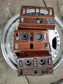 Mercedes 124 výdřeva