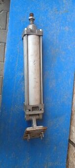 Vzduchová pístnice