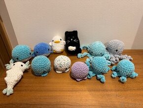 Ručně vyráběné háčkované  hračky