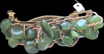 Spona do vlasů z nefritu