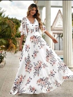 Nádherné letní šaty jak pro princeznu