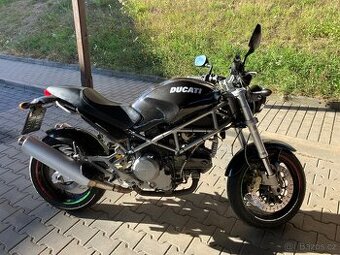 Ducati Monster 800ie