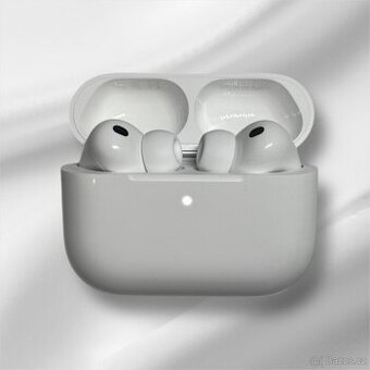 Apple AirPods Pro 3 (MFHP4ZM/A) - 1