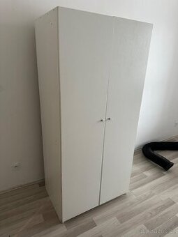 Šatní skříň IKEA - 1