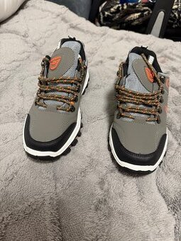 Dámské boty vel. 38