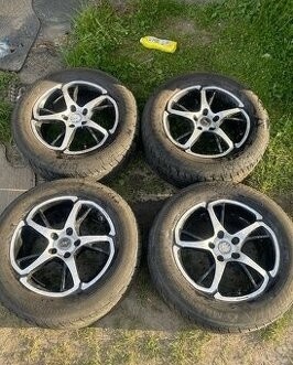 Sada kol je ještě na prodej 5x114,3 17 Alu kola 235 60 17 -