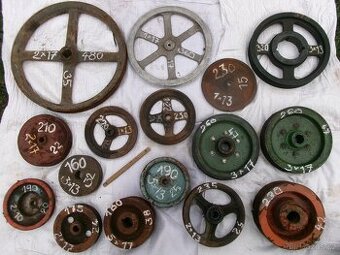 prodám různé řemenice - rozměry popsány - /průměr, díra na o