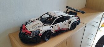 LEGO Technic 42096 - Porsche 911 RSR