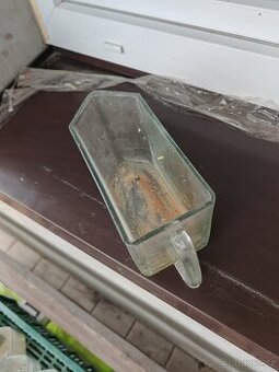 Skleněné nadoby na koření, mouku a potraviny , staré