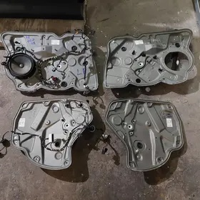 Prodám stahovačky oken škoda Octavia 2 combi komplet