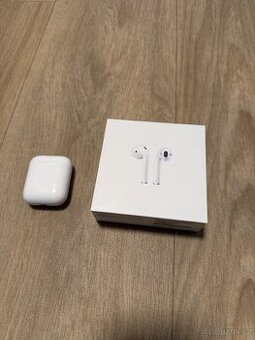 Náhradní nabíjecí pouzdro Apple Airpods (2. generace A1602)