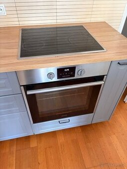 Horkovzdušná elektrická trouba Gorenje