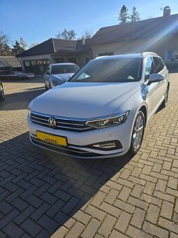 VW Passat 2,0 tdi 110kw HIGHLINE KAMERA