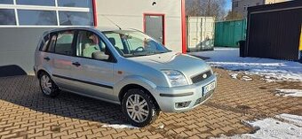 Ford Fusion 1.4 59kw rok-2003 najeto 240tis/km.
