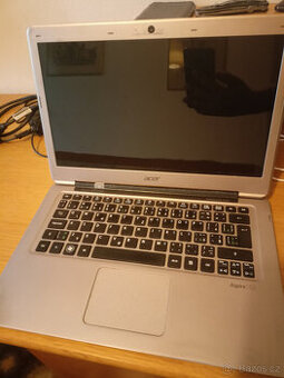 UltraBook Acer S3 s Core I3, 4GB RAM