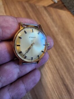 HODINKY ETERNA