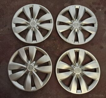 4 kusy poklice Citroen 15"