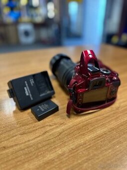 📸 Zrcadlový fotoaparát Nikon D3200 📸