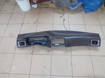 Palubní deska Kůže PEUGEOT 307 CC 8231KC