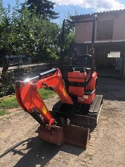 Minibagr Kubota U10 s nulovým přesahem zádě