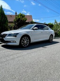 Škoda Superb 3