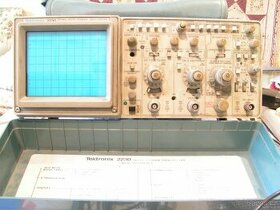 Osciloskop Tektronix 2230
