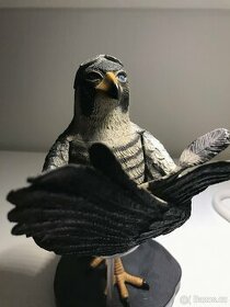 Anime figurka - Nico Robin as falcon (sokol)