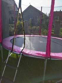 Trampolína 305 cm Pink + ochranná síť + žebřík - prodano
