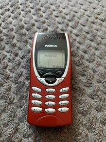 Nokia 8210