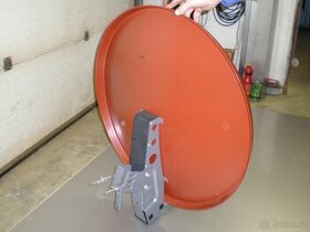 Nový satelit - 1