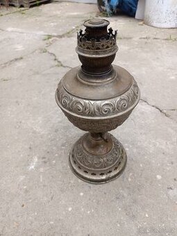 Petrolejová lampa