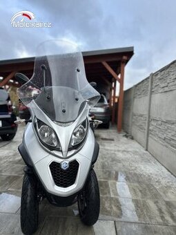 Piaggio MP3 500