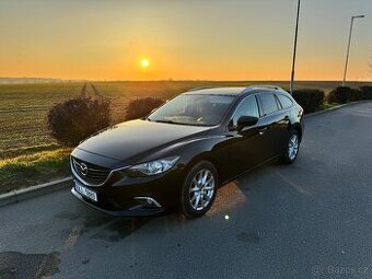 Mazda 6 GJ 2.2d 129kw najeto 250000km po servisu..