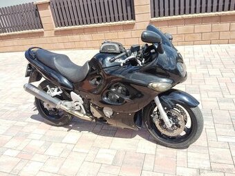 Suzuki GSX-F 750 2004
