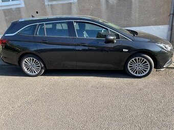 Opel Astra kombi, r.2016, 148000 km, Koupeno v ČR 1. majitel