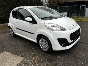 Peugeot 107 1.0i, r.2012, 2.majitel, STK, nová spojka,klima