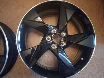Alu disky 5x100 r17 škoda Volans Black