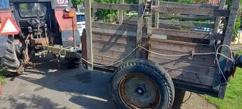 Vlečka za traktor + náhradní kolo