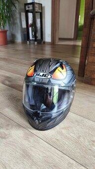 Helma HJC velikost M