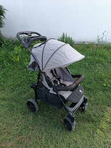 sportovní kočárek Petite&Mars