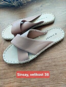 Růžové koženkové pantofle Sinsay vel. 38