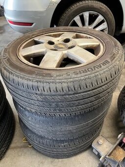 celá kola 195/55 R15 (pneu + alu + šrouby)