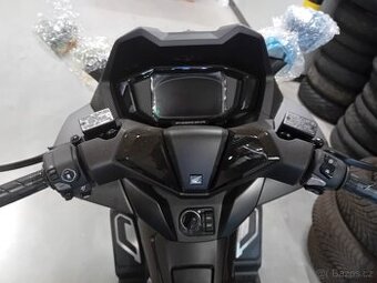 HONDA FORZA 125i SPECIAL EDITION SMART BOX 2025