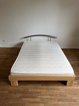 Postel s matrací 200x140 - 1