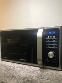 Mikrovlnka větší Samsung ms23f301tas