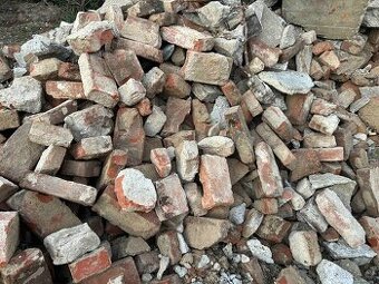 Staré zvonivé cihly