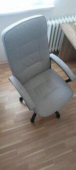 Křeslo k PC