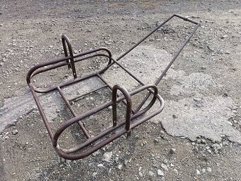 Prodám vozík, kárku Barum 250kg, možné pripojit za kolo