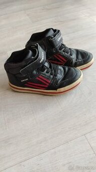 Vycházkové boty Geox